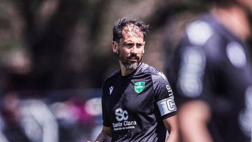 Refuerzo de lujo: Robert Flores jugará la Copa Nacional de Clubes con Río&nbsp;Negro