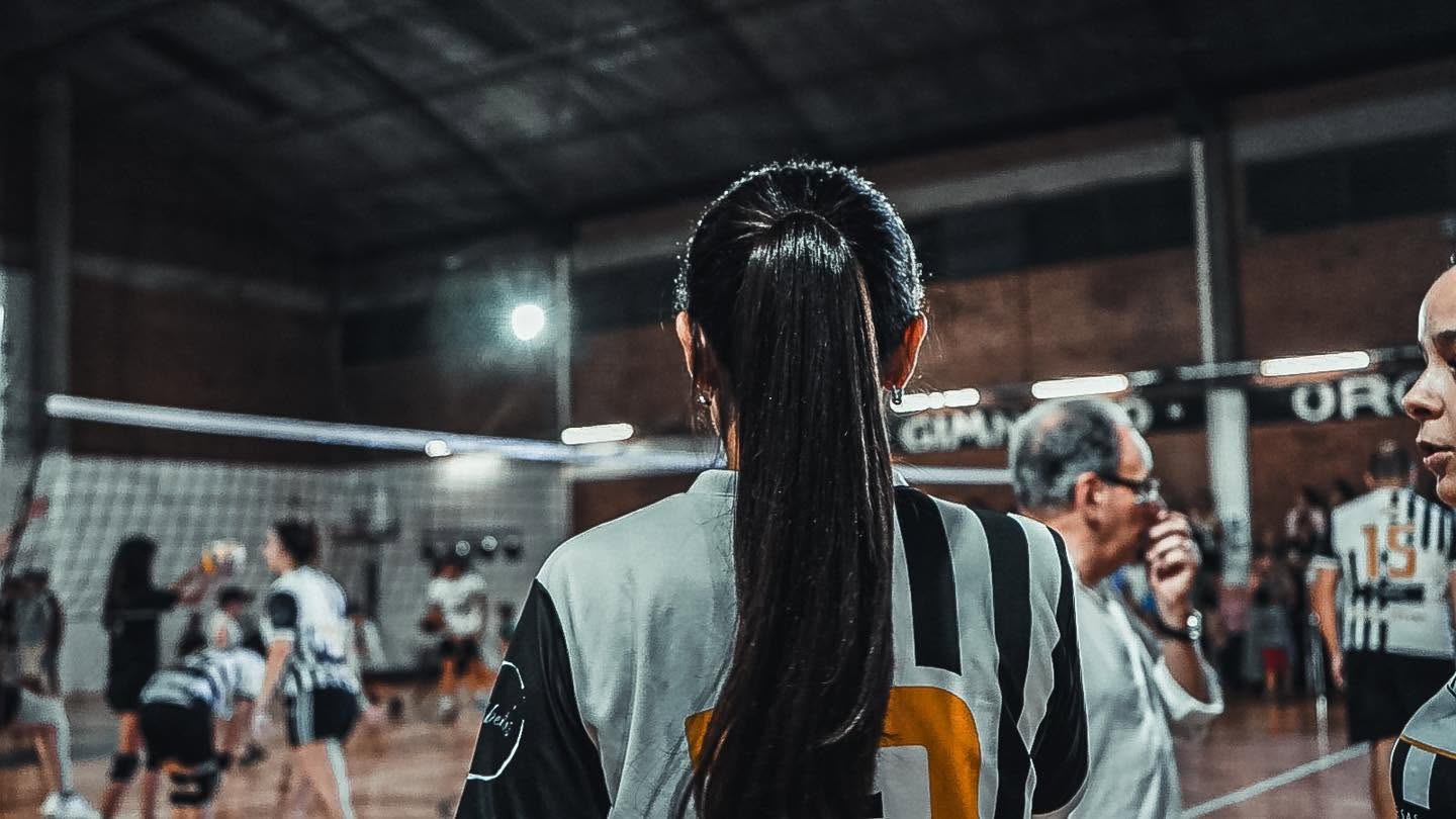 El vóleibol sigue creciendo en Río Negro: más de 70 jóvenes forman parte de nuestro club